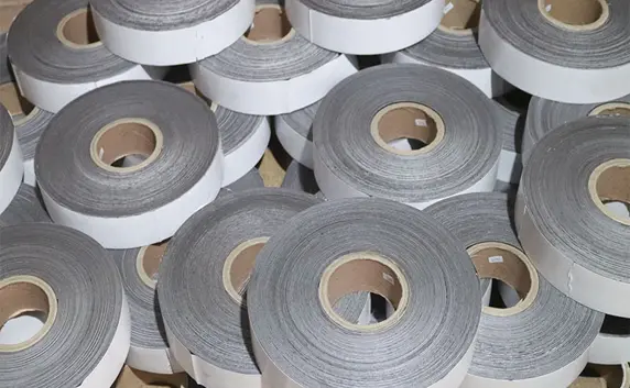 custom magnetic label products